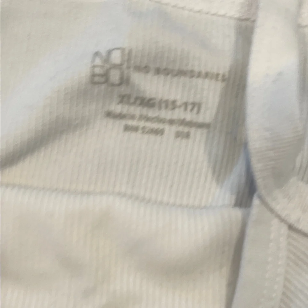 3 Women tank tops - Black, Blue, and White Camisole Tops XL - Picture 5 of 7